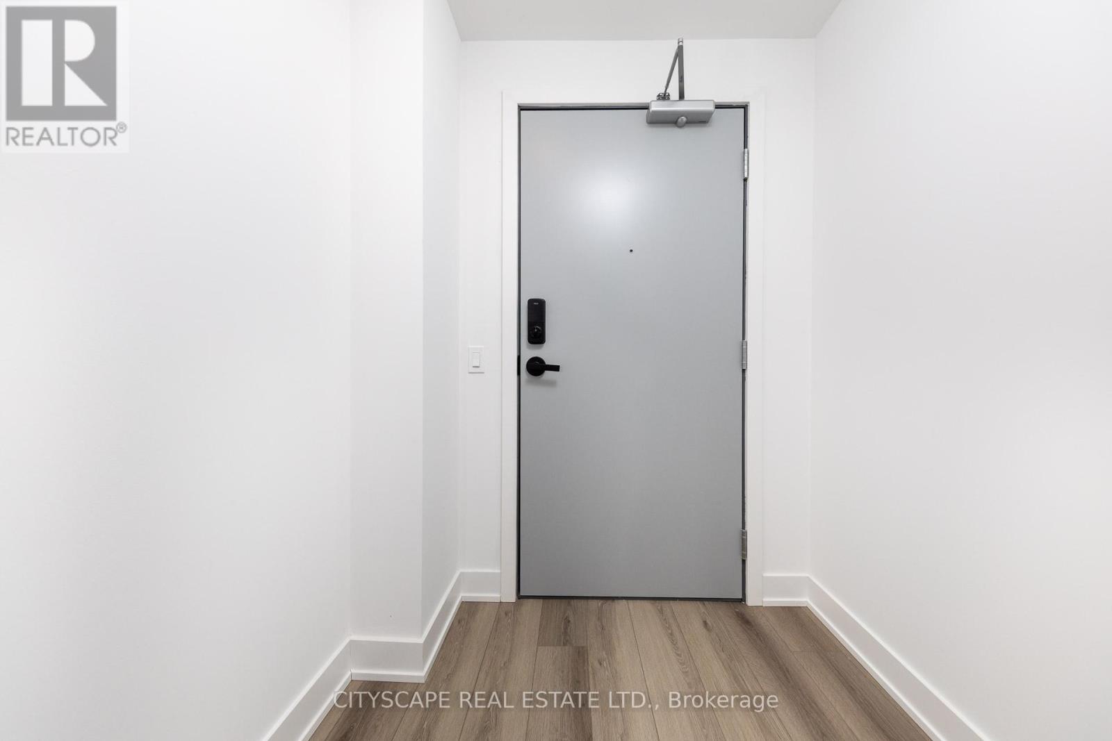 805 - 758 Dovercourt Road W, Toronto, Ontario  M6H 1L8 - Photo 2 - W12888288