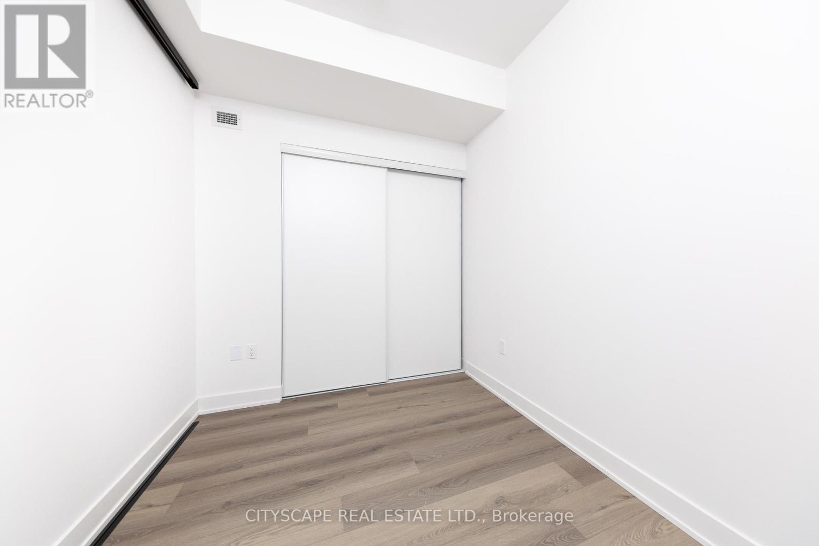 805 - 758 Dovercourt Road W, Toronto, Ontario  M6H 1L8 - Photo 24 - W12888288