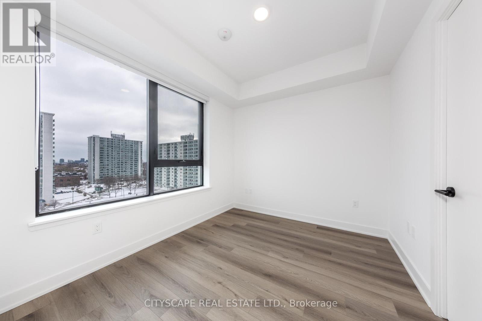 805 - 758 Dovercourt Road W, Toronto, Ontario  M6H 1L8 - Photo 27 - W12888288
