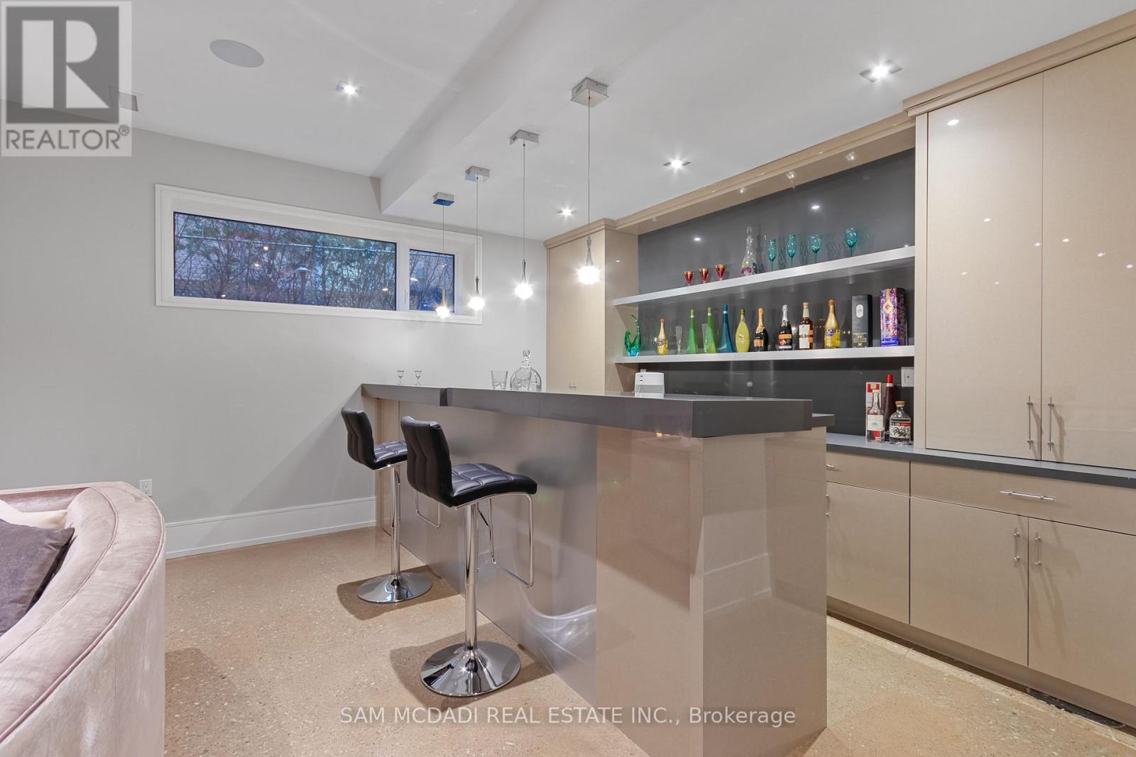 67 Lake Promenade, Toronto, Ontario  M8W 1A2 - Photo 32 - W12888306