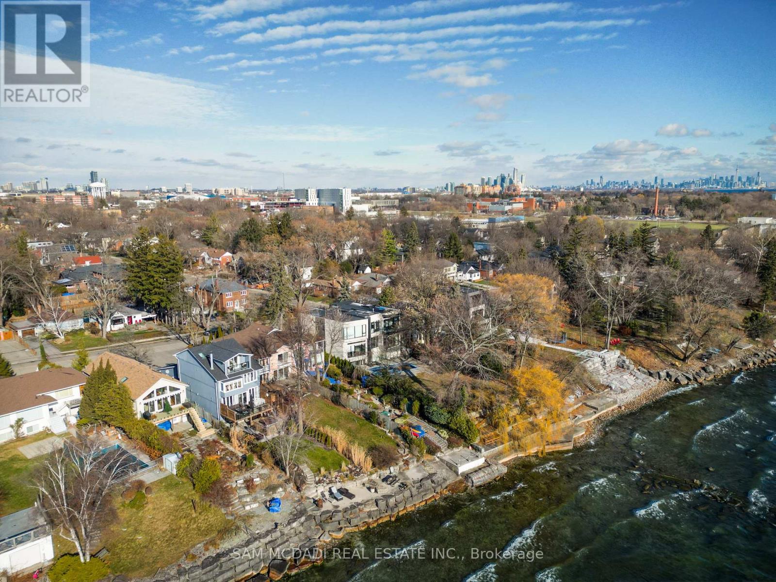 67 Lake Promenade, Toronto, Ontario  M8W 1A2 - Photo 49 - W12888306