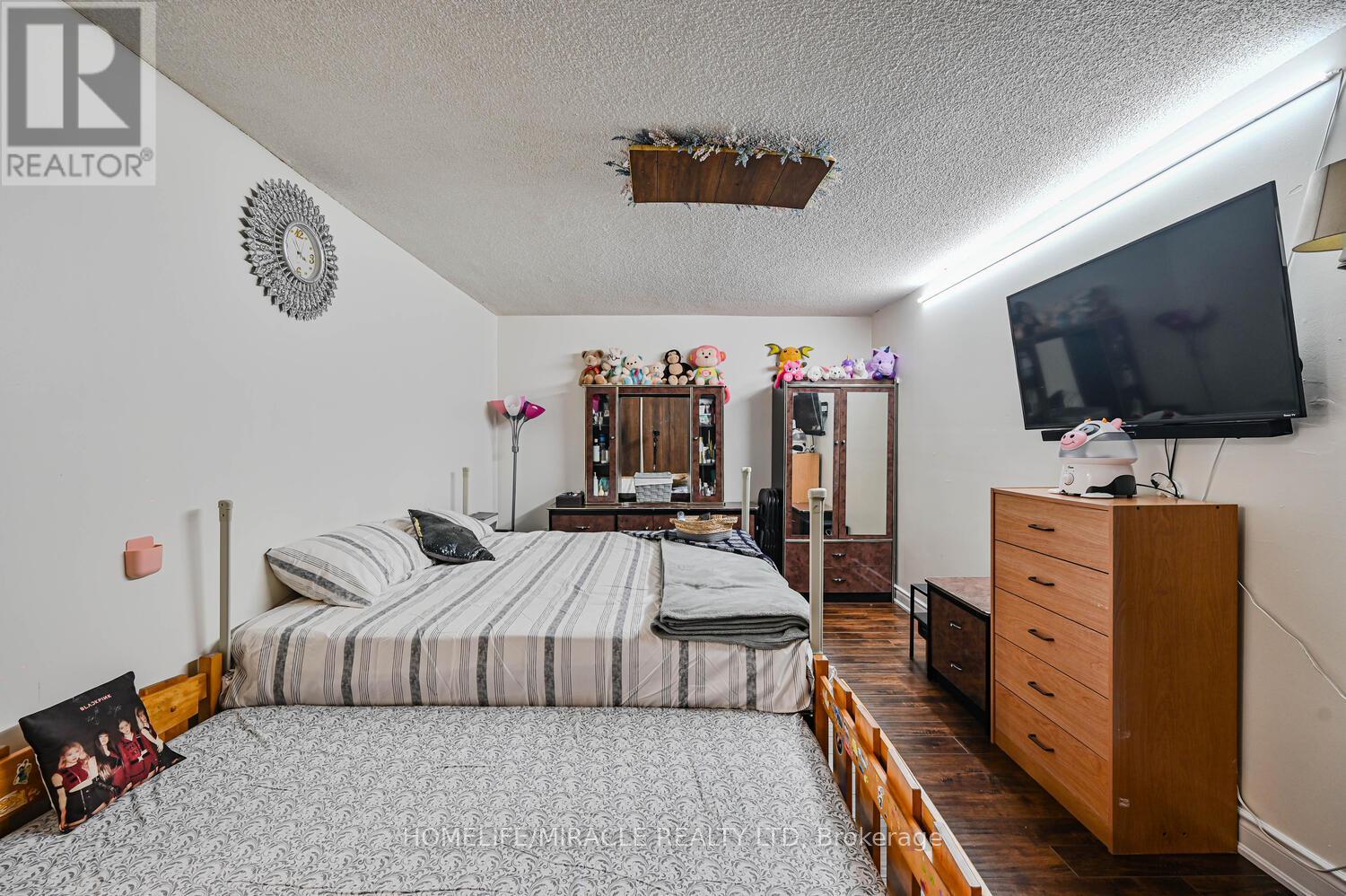 1802 - 4 Kings Cross Road, Brampton, Ontario  L6T 3X8 - Photo 23 - W12888312