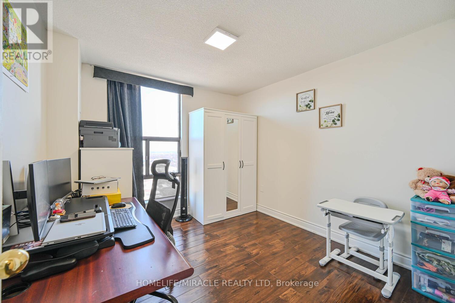 1802 - 4 Kings Cross Road, Brampton, Ontario  L6T 3X8 - Photo 34 - W12888312