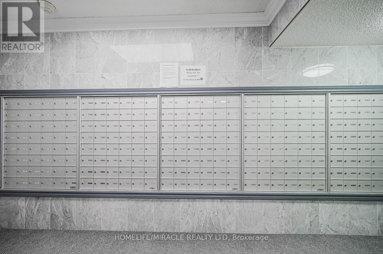 1802 - 4 Kings Cross Road, Brampton, Ontario  L6T 3X8 - Photo 47 - W12888312