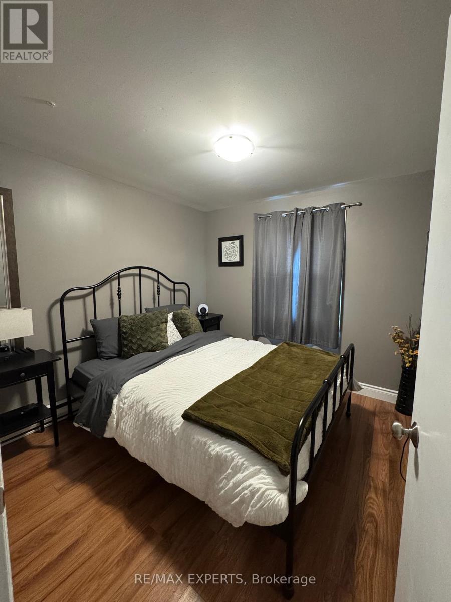 C - 42 Queen Street N, Caledon, Ontario  L7E 1B9 - Photo 8 - W12888320