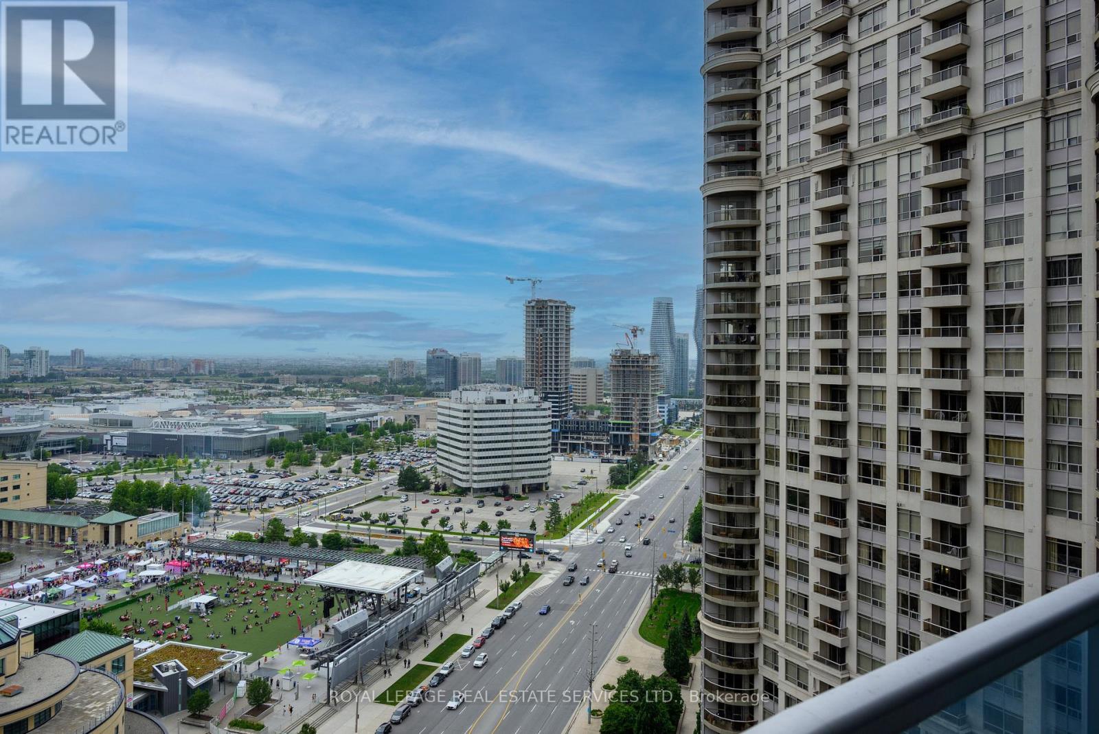 2305 - 330 Burnhamthorpe Road W, Mississauga, Ontario  L5B 0E1 - Photo 18 - W12888334