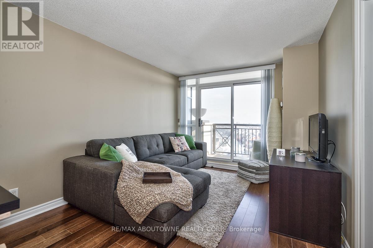 908 - 2325 Central Park Drive, Oakville, Ontario  L6H 0E2 - Photo 6 - W12888336