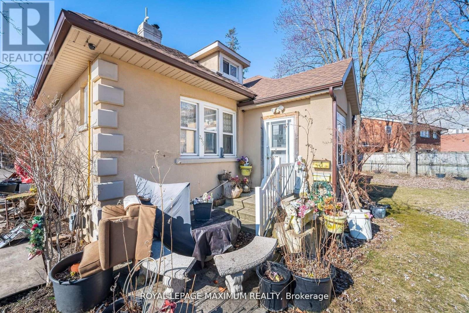 255 Albion Road, Toronto, Ontario  M9W 3P1 - Photo 14 - W12888344