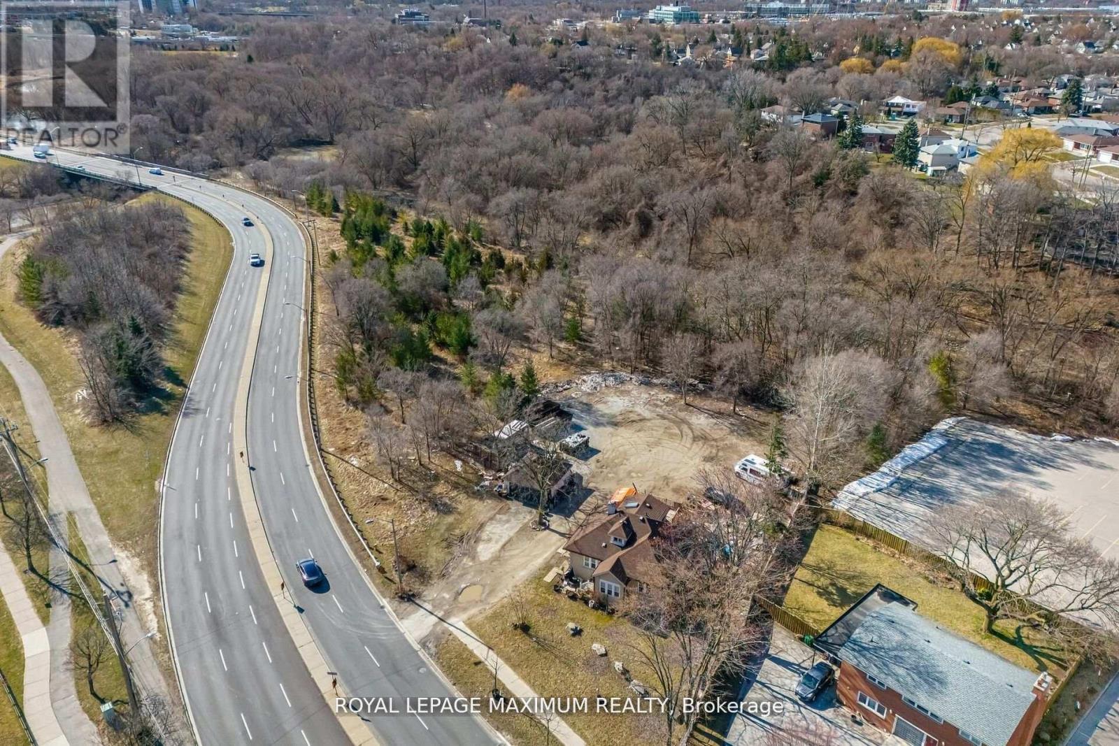 255 Albion Road, Toronto, Ontario  M9W 3P1 - Photo 3 - W12888344