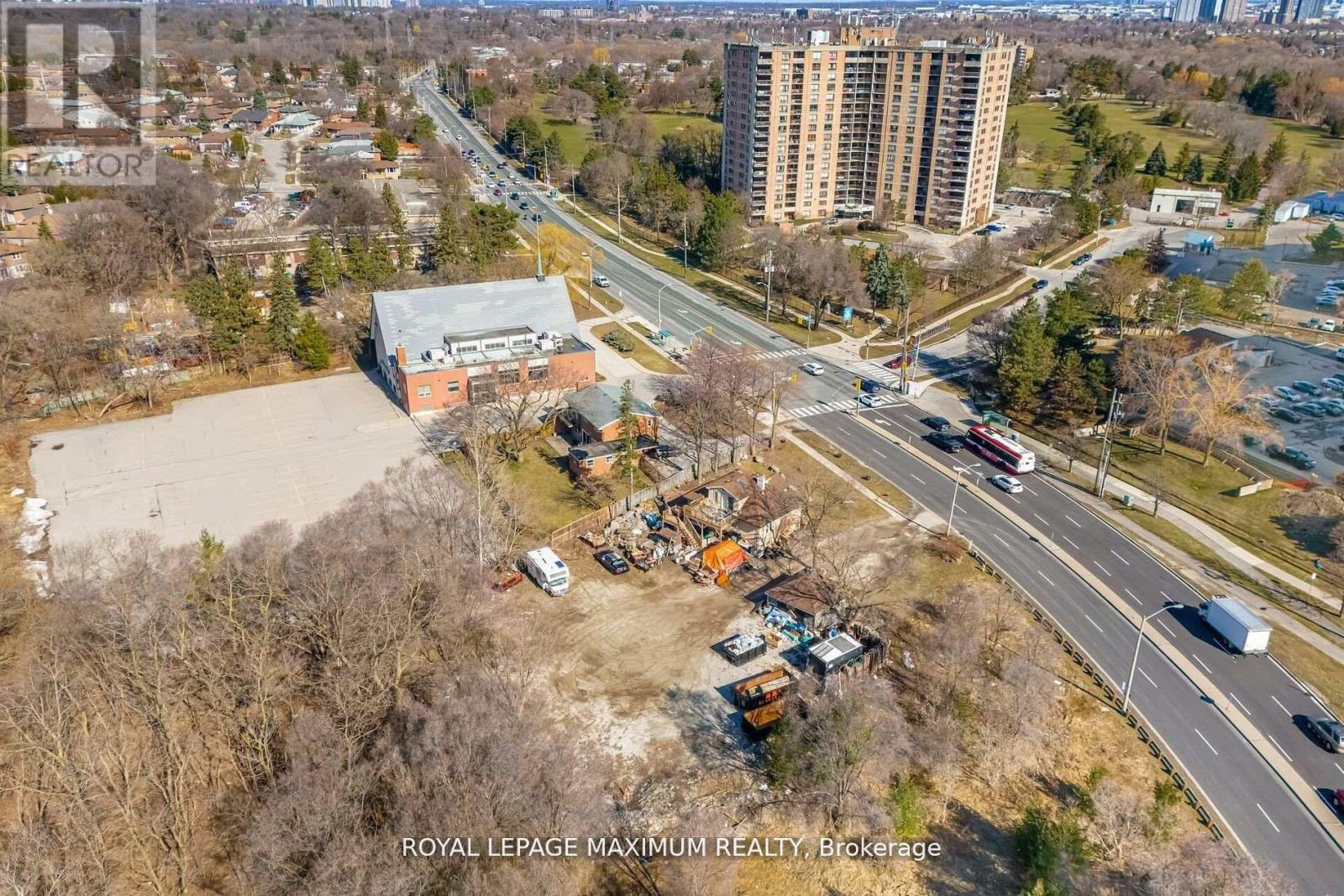 255 Albion Road, Toronto, Ontario  M9W 3P1 - Photo 31 - W12888344