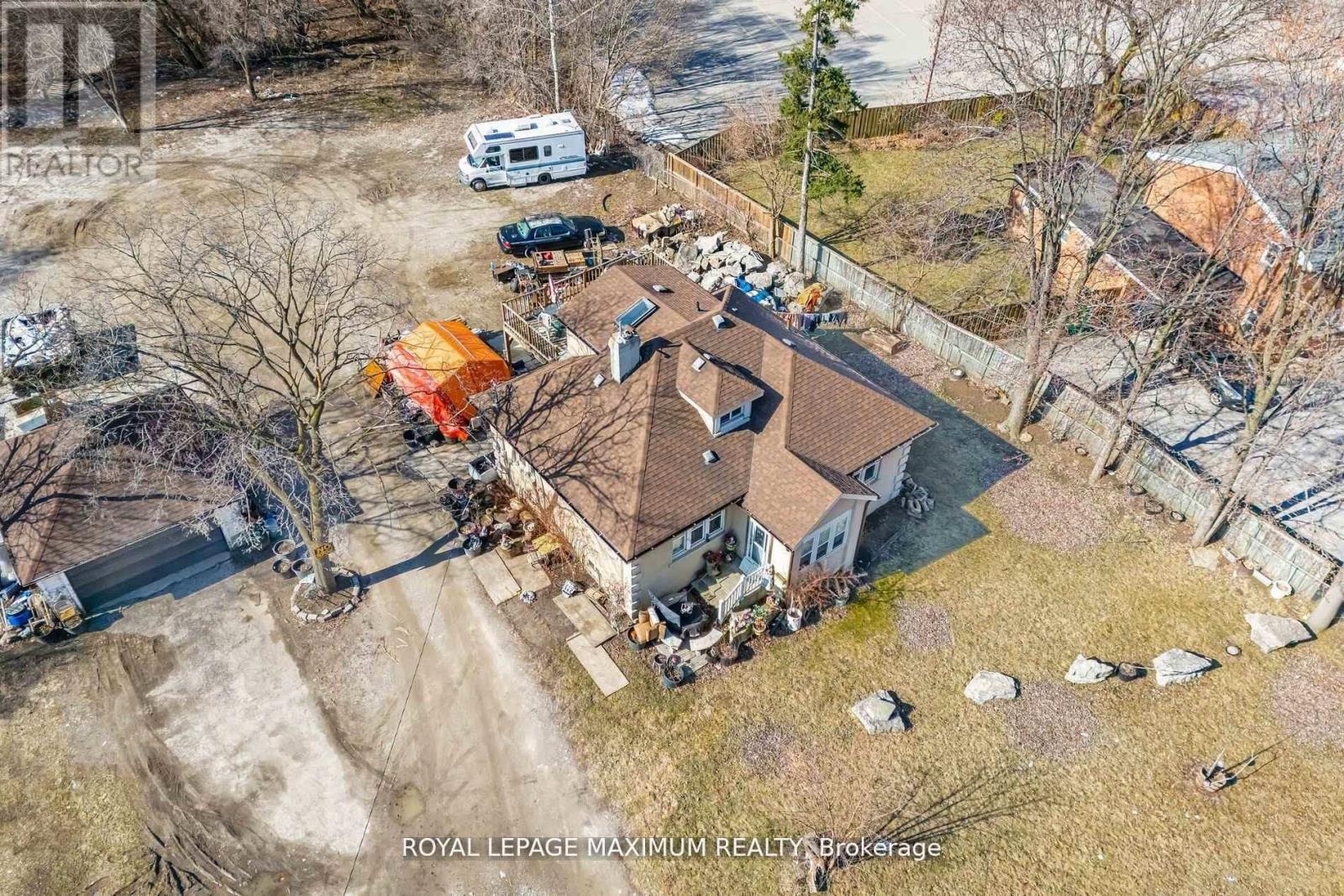 255 Albion Road, Toronto, Ontario  M9W 3P1 - Photo 8 - W12888344