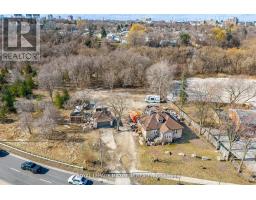 255 ALBION ROAD, Toronto, Ontario