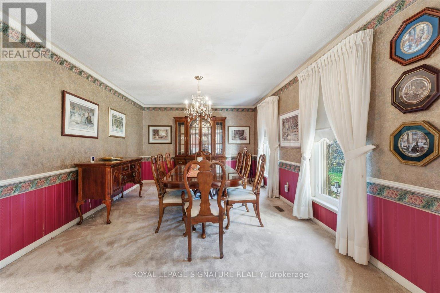 4307 Garnetwood Chase, Mississauga, Ontario  L4W 2H1 - Photo 10 - W12888354