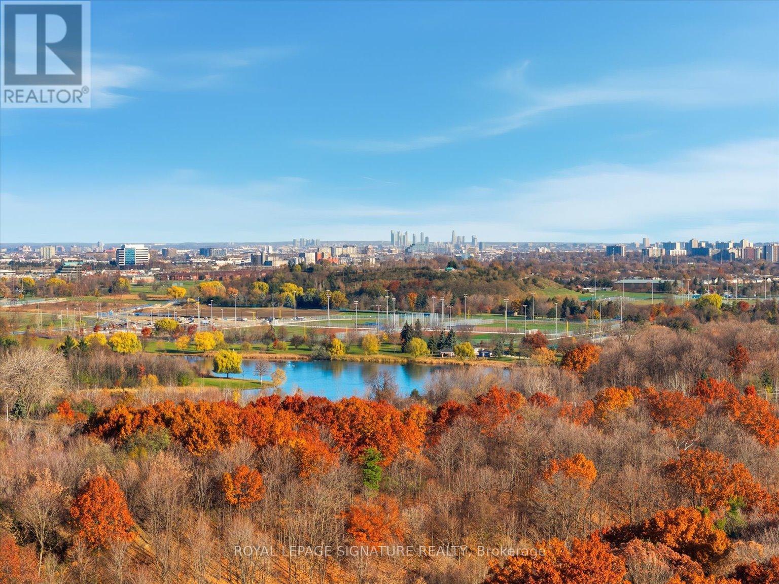 4307 Garnetwood Chase, Mississauga, Ontario  L4W 2H1 - Photo 49 - W12888354