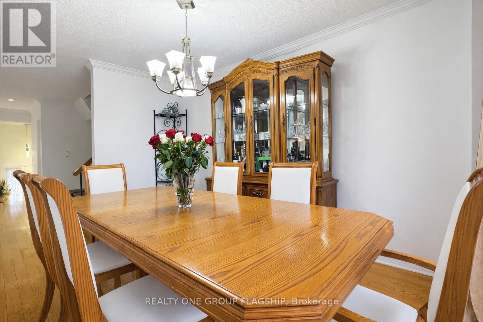 71 Maple Branch Path, Toronto, Ontario  M9P 3T4 - Photo 10 - W12888362