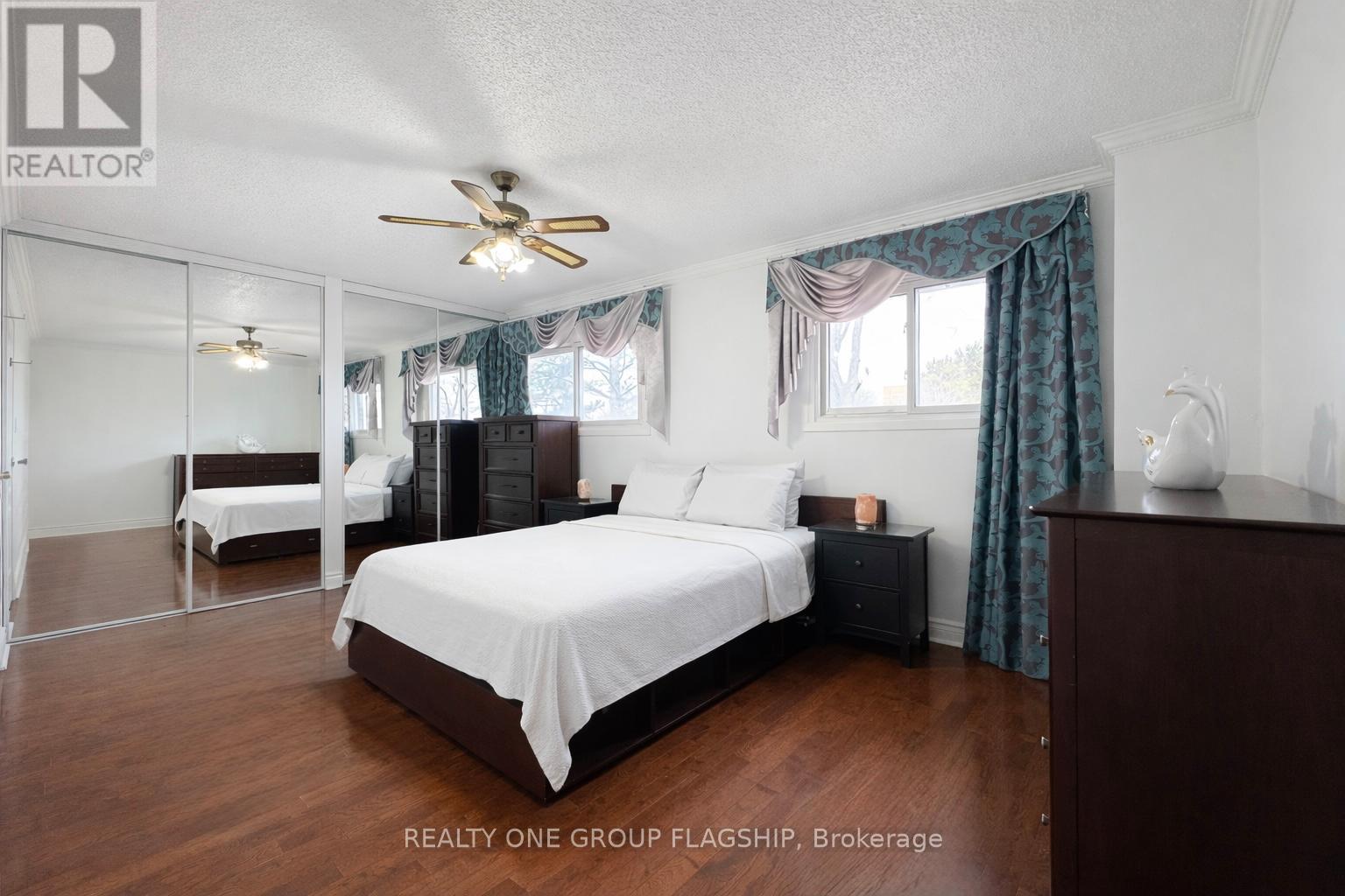 71 Maple Branch Path, Toronto, Ontario  M9P 3T4 - Photo 16 - W12888362