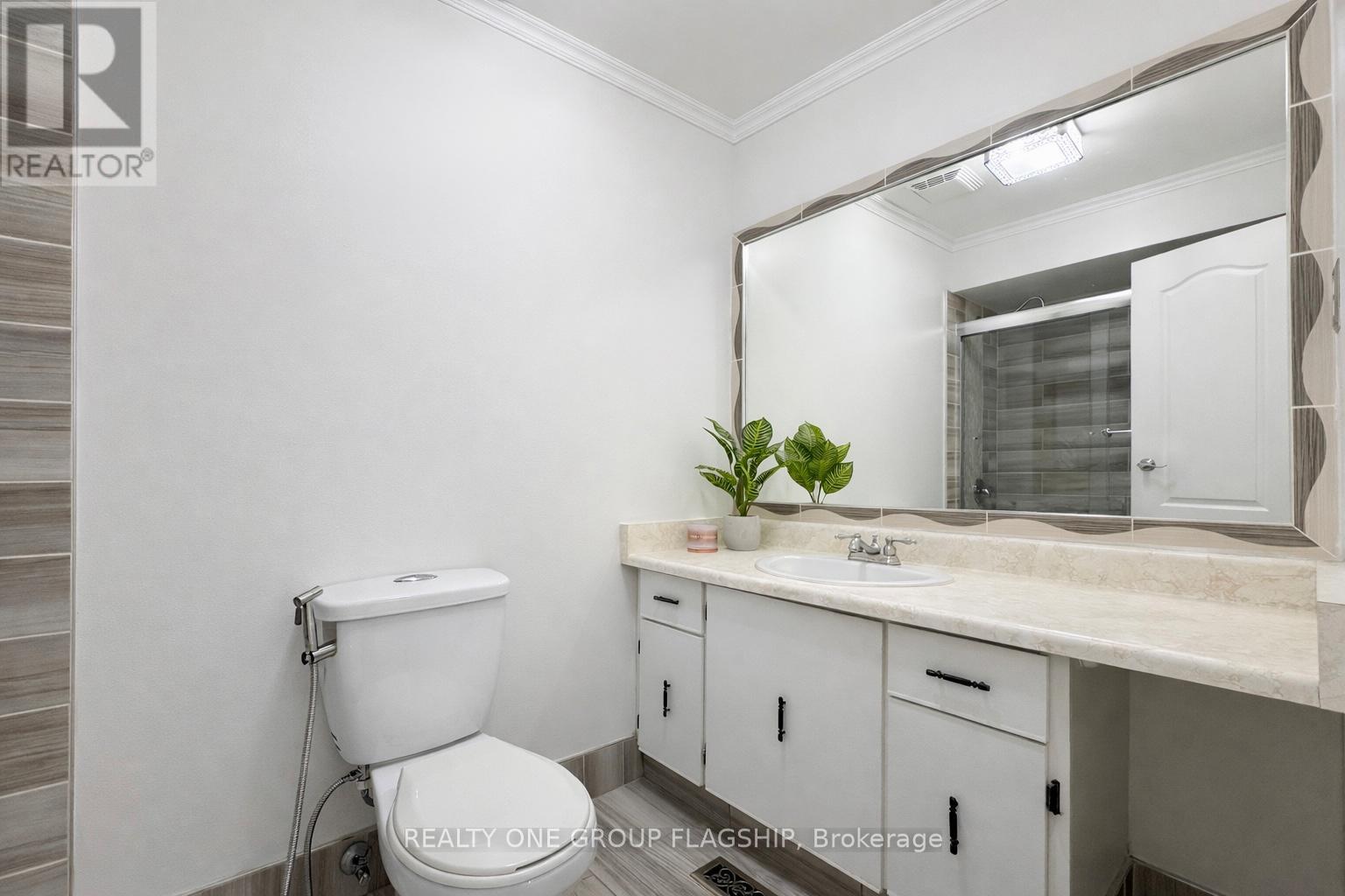 71 Maple Branch Path, Toronto, Ontario  M9P 3T4 - Photo 24 - W12888362