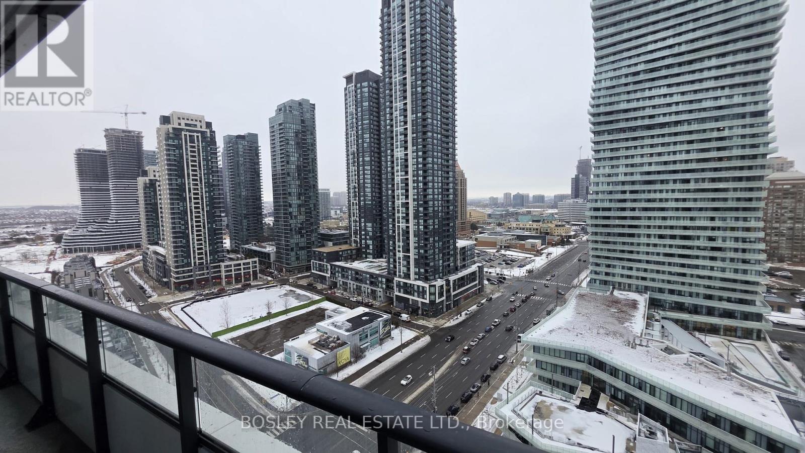 1706 - 448 Burnhamthorpe Road W, Mississauga, Ontario  L5B 4M6 - Photo 2 - W12888374