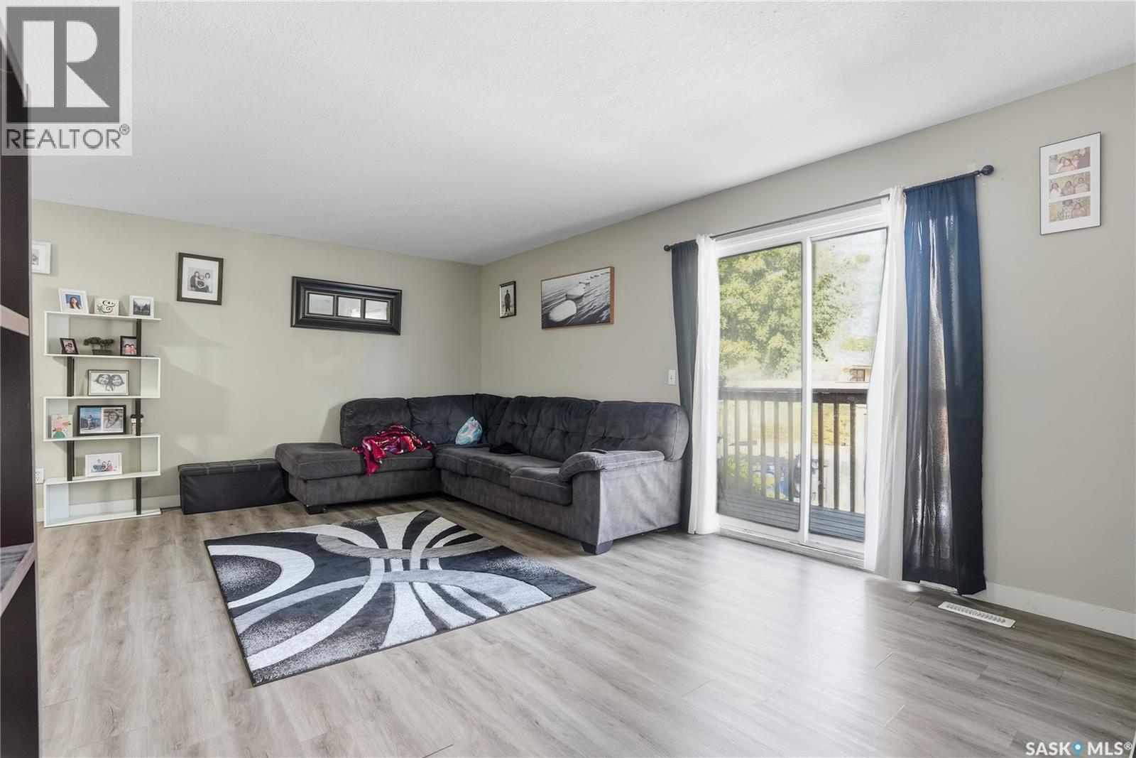 119 - 121 Olmstead Road, Saskatoon, Saskatchewan  S7M 4L9 - Photo 4 - SK030540