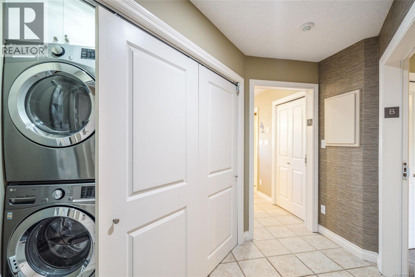 421 1175 Resort Dr, Parksville, British Columbia  V9P 2E3 - Photo 15 - 1028754