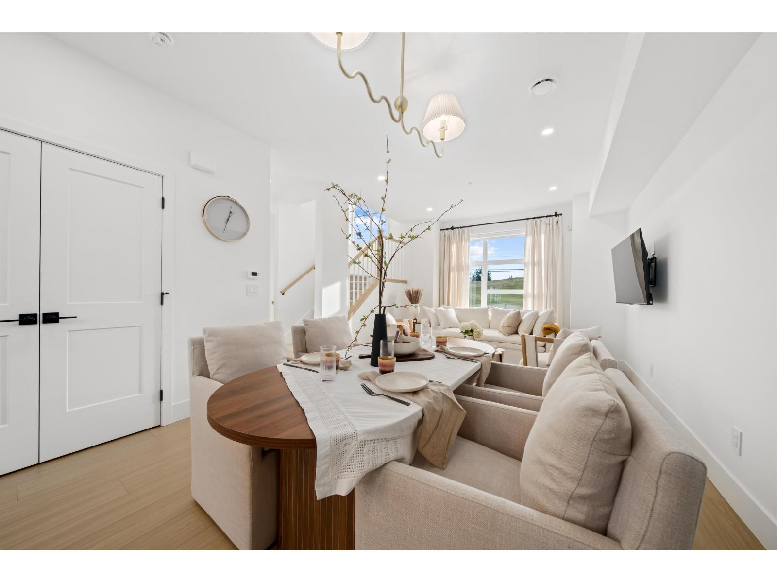 8 32929 Cherry Avenue, Mission, British Columbia V2V 2V1 - Photo 11 - R3084525