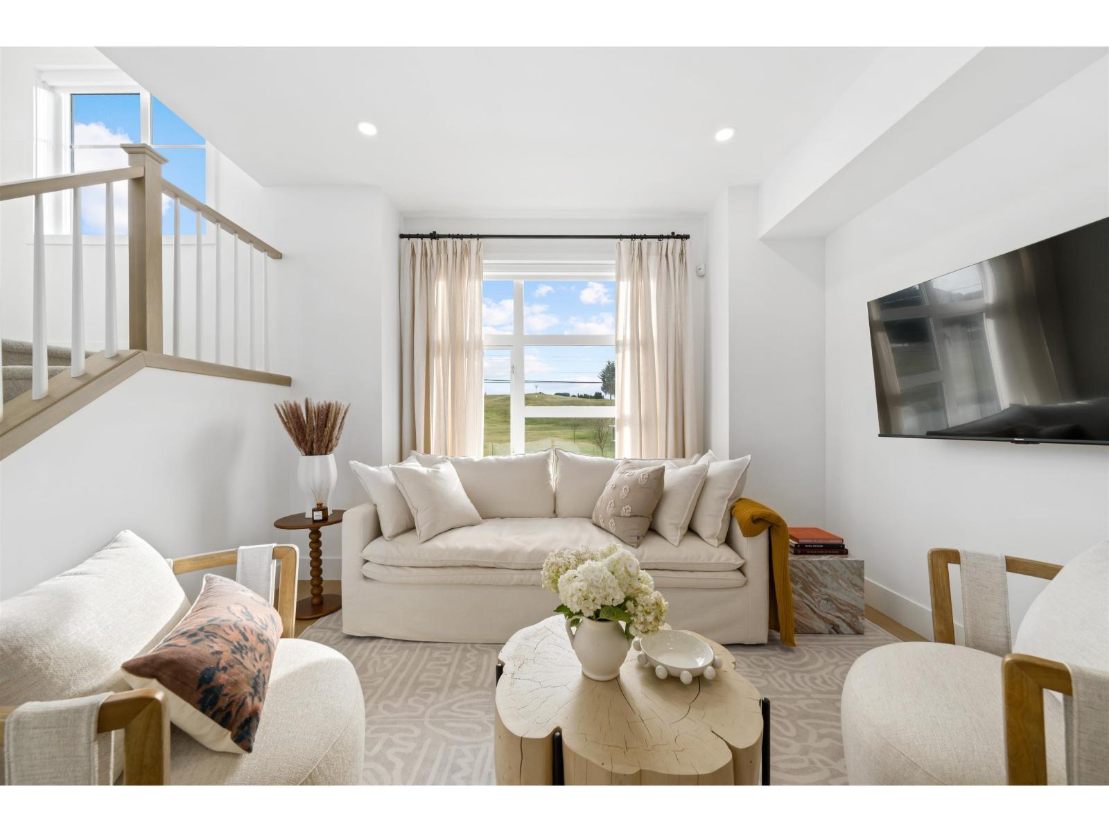 8 32929 Cherry Avenue, Mission, British Columbia V2V 2V1 - Photo 6 - R3084525