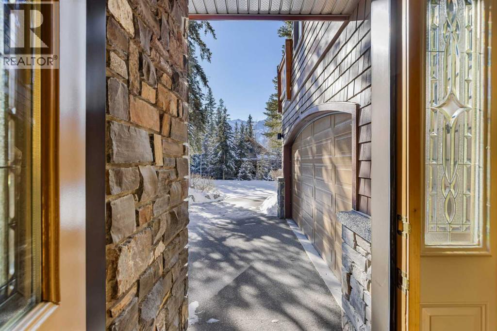 3, 124 Silvertip Ridge, Canmore, Alberta  T1W 3A7 - Photo 3 - A2274617