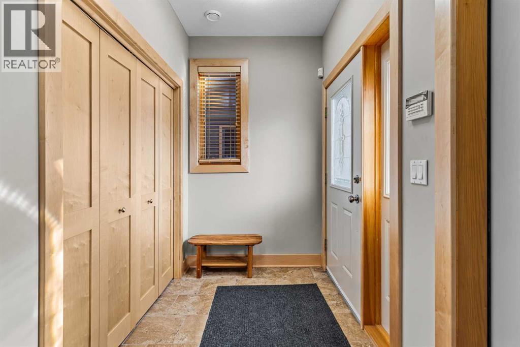 3, 124 Silvertip Ridge, Canmore, Alberta  T1W 3A7 - Photo 4 - A2274617