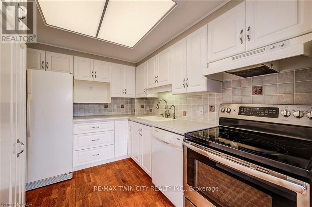 507 - 405 Erb Street W, Waterloo, Ontario  N2L 1W7 - Photo 16 - X12888224