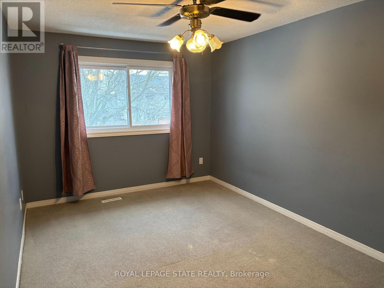 55 - 1 Royalwood Court, Hamilton, Ontario  L8E 4Y2 - Photo 17 - X12888270