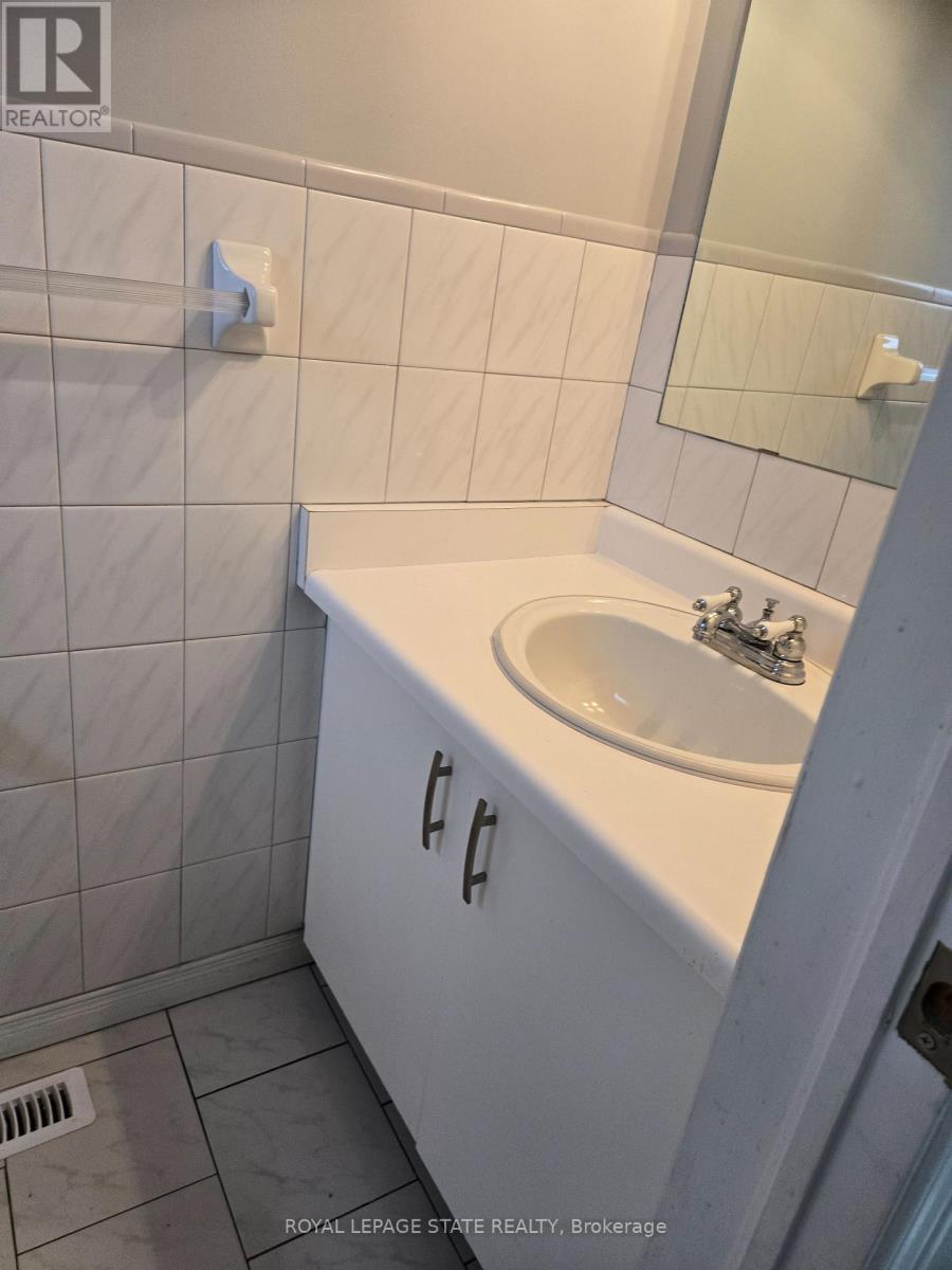 55 - 1 Royalwood Court, Hamilton, Ontario  L8E 4Y2 - Photo 8 - X12888270