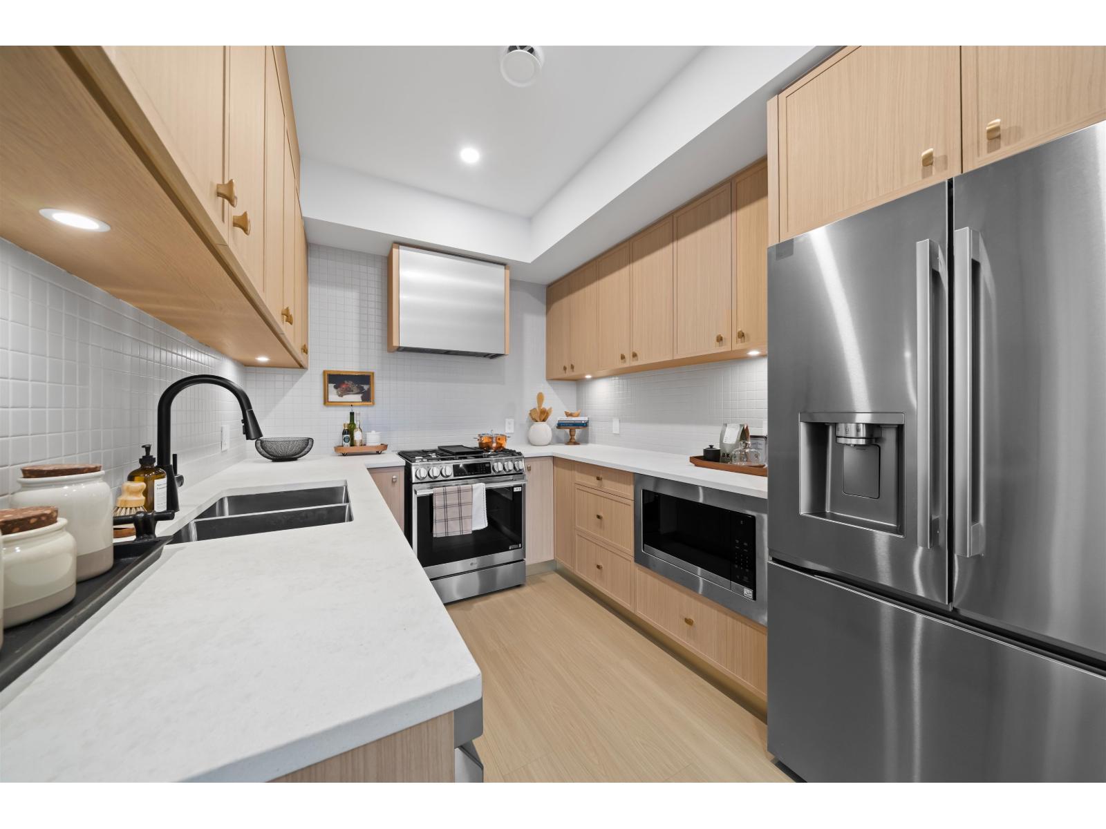 12 32929 Cherry Avenue, Mission, British Columbia  V2V 2V1 - Photo 11 - R3084650