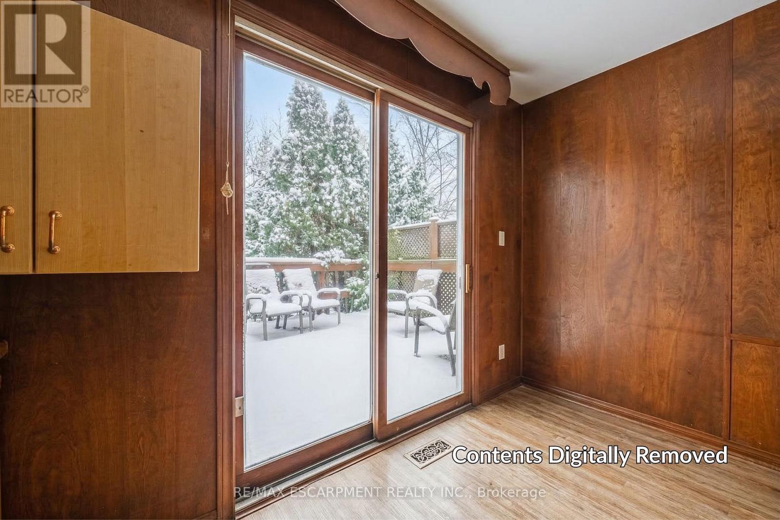 27 Glenview Court, Hamilton (Gourley), Ontario  L9C 6H7 - Photo 12 - X12888338