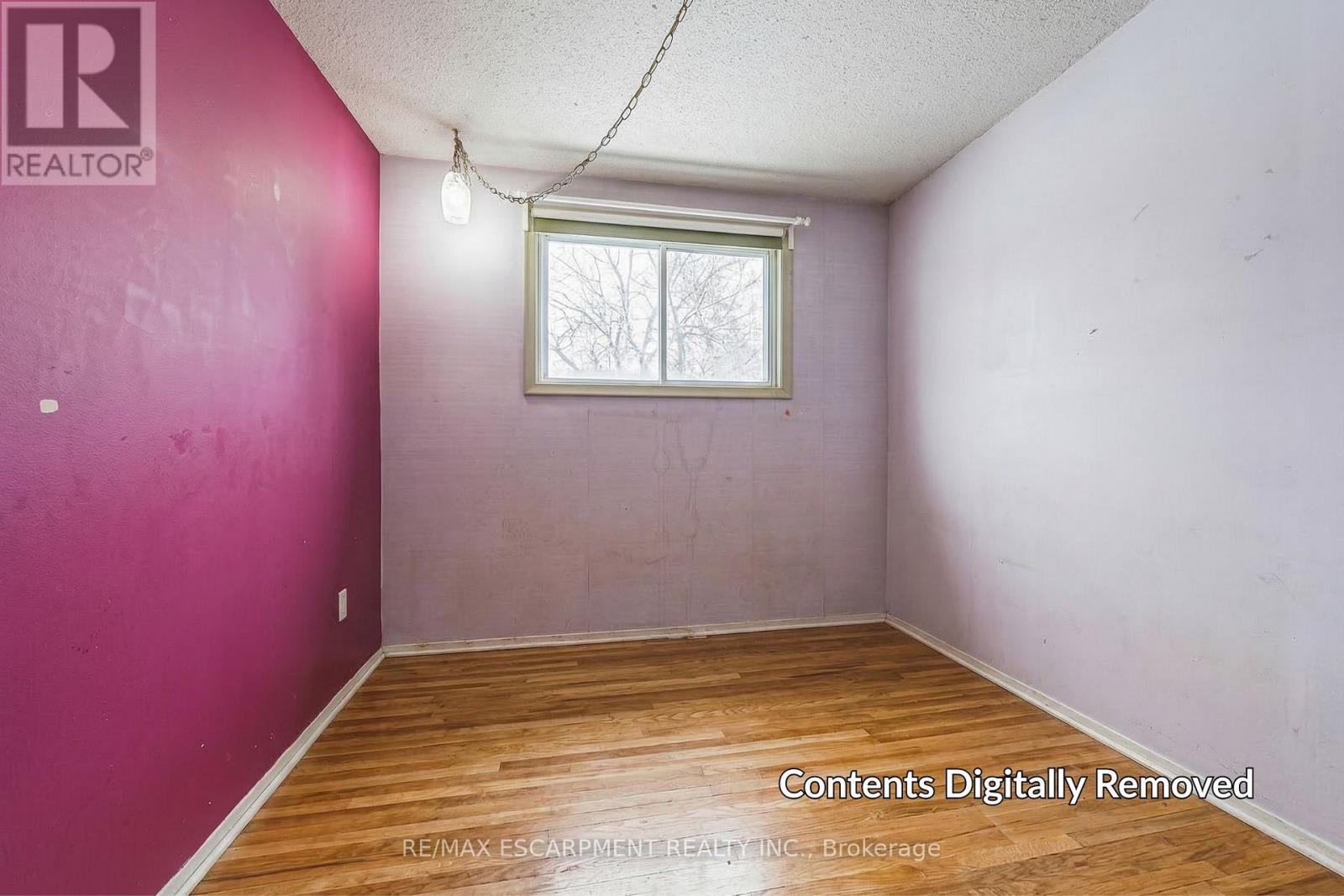 27 Glenview Court, Hamilton (Gourley), Ontario  L9C 6H7 - Photo 17 - X12888338