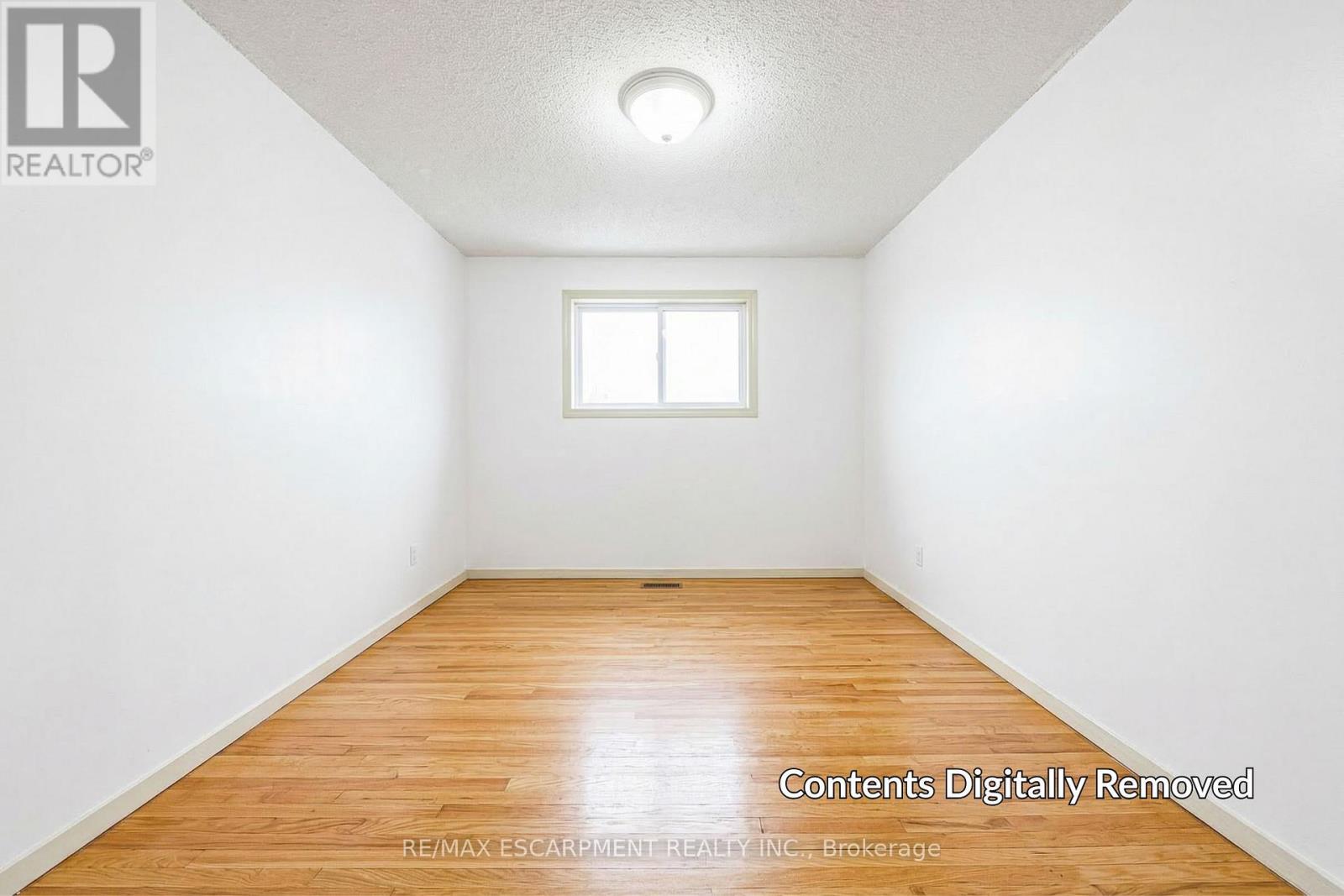 27 Glenview Court, Hamilton (Gourley), Ontario  L9C 6H7 - Photo 21 - X12888338