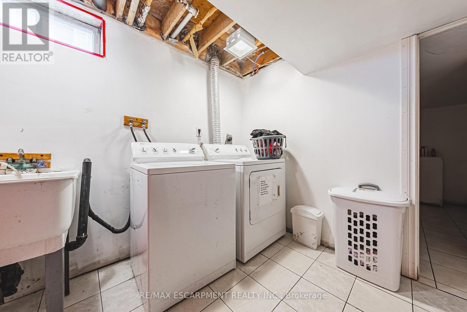 27 Glenview Court, Hamilton (Gourley), Ontario  L9C 6H7 - Photo 27 - X12888338