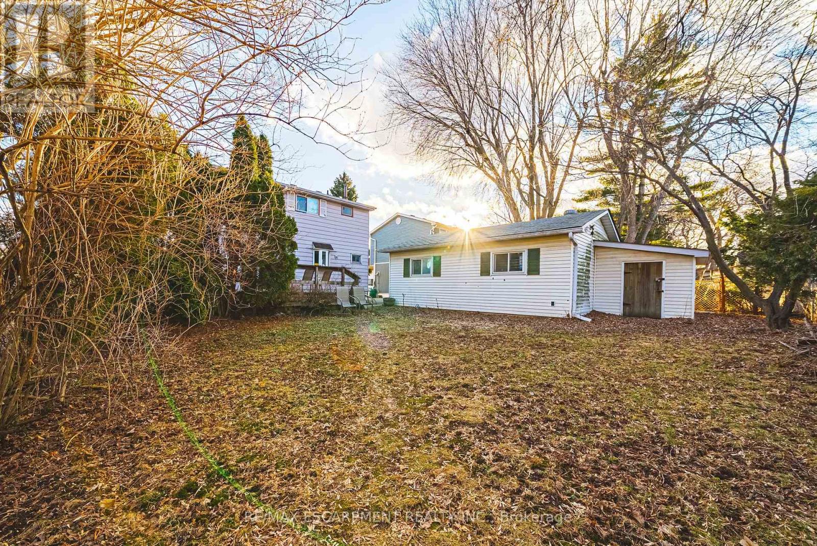 27 Glenview Court, Hamilton (Gourley), Ontario  L9C 6H7 - Photo 30 - X12888338