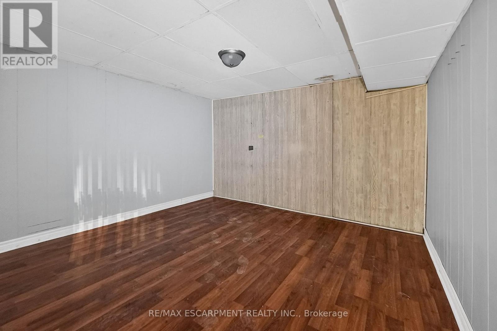 5991 Culp Street, Niagara Falls, Ontario  L2G 2B6 - Photo 17 - X12888412