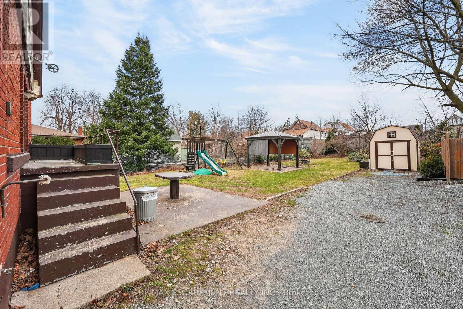 5991 Culp Street, Niagara Falls, Ontario  L2G 2B6 - Photo 22 - X12888412