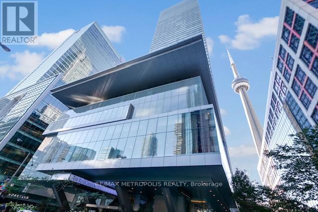 2701 - 183 Wellington Street W, Toronto, Ontario  M5V 0A1 - Photo 42 - C12880438