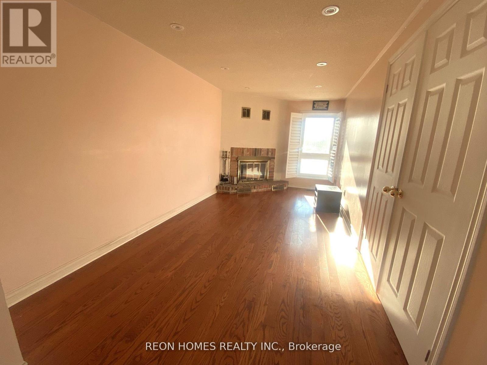 42 Bellrock Drive, Toronto, Ontario  M1V 2V9 - Photo 14 - E12886738