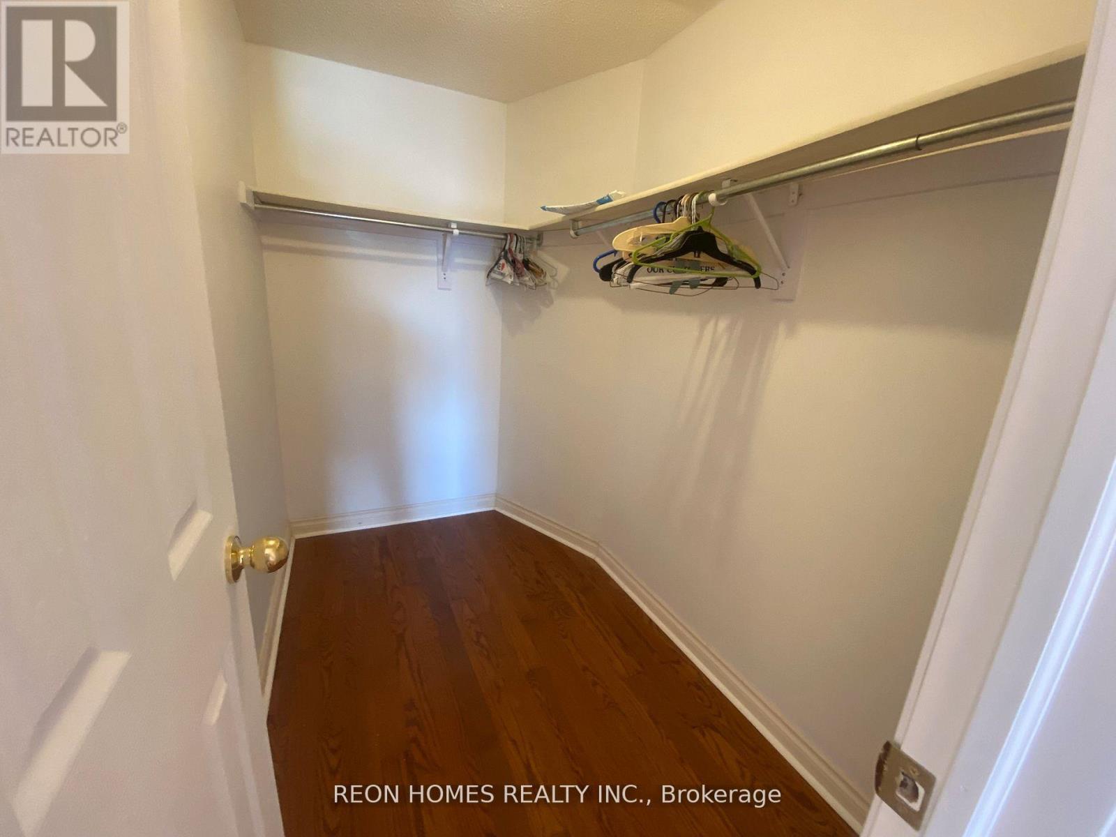 42 Bellrock Drive, Toronto, Ontario  M1V 2V9 - Photo 18 - E12886738