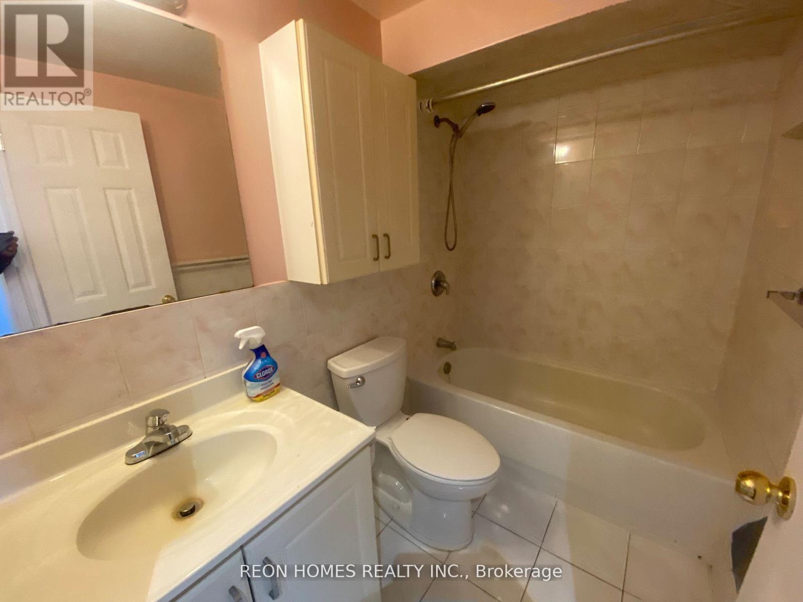 42 Bellrock Drive, Toronto, Ontario  M1V 2V9 - Photo 21 - E12886738