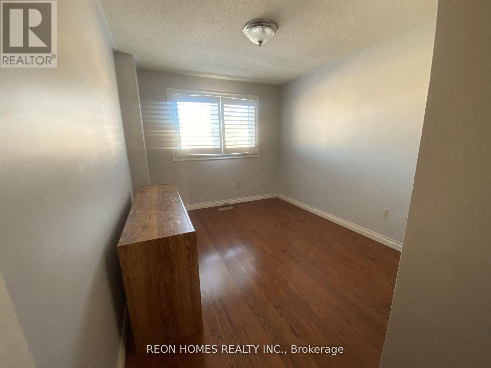 42 Bellrock Drive, Toronto, Ontario  M1V 2V9 - Photo 20 - E12886738