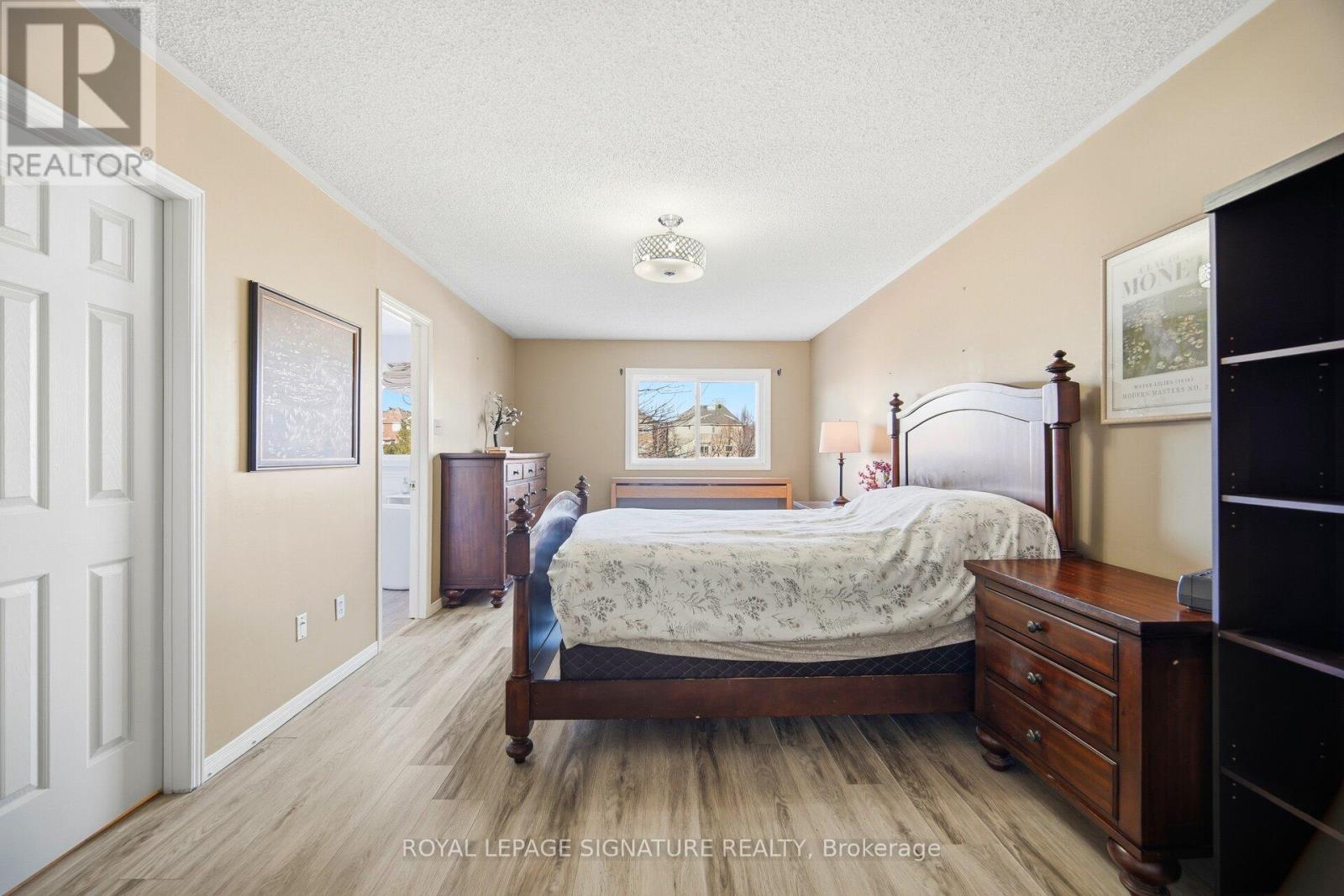 6945 Gracefield Drive, Mississauga, Ontario  L5N 6T9 - Photo 24 - W12814924