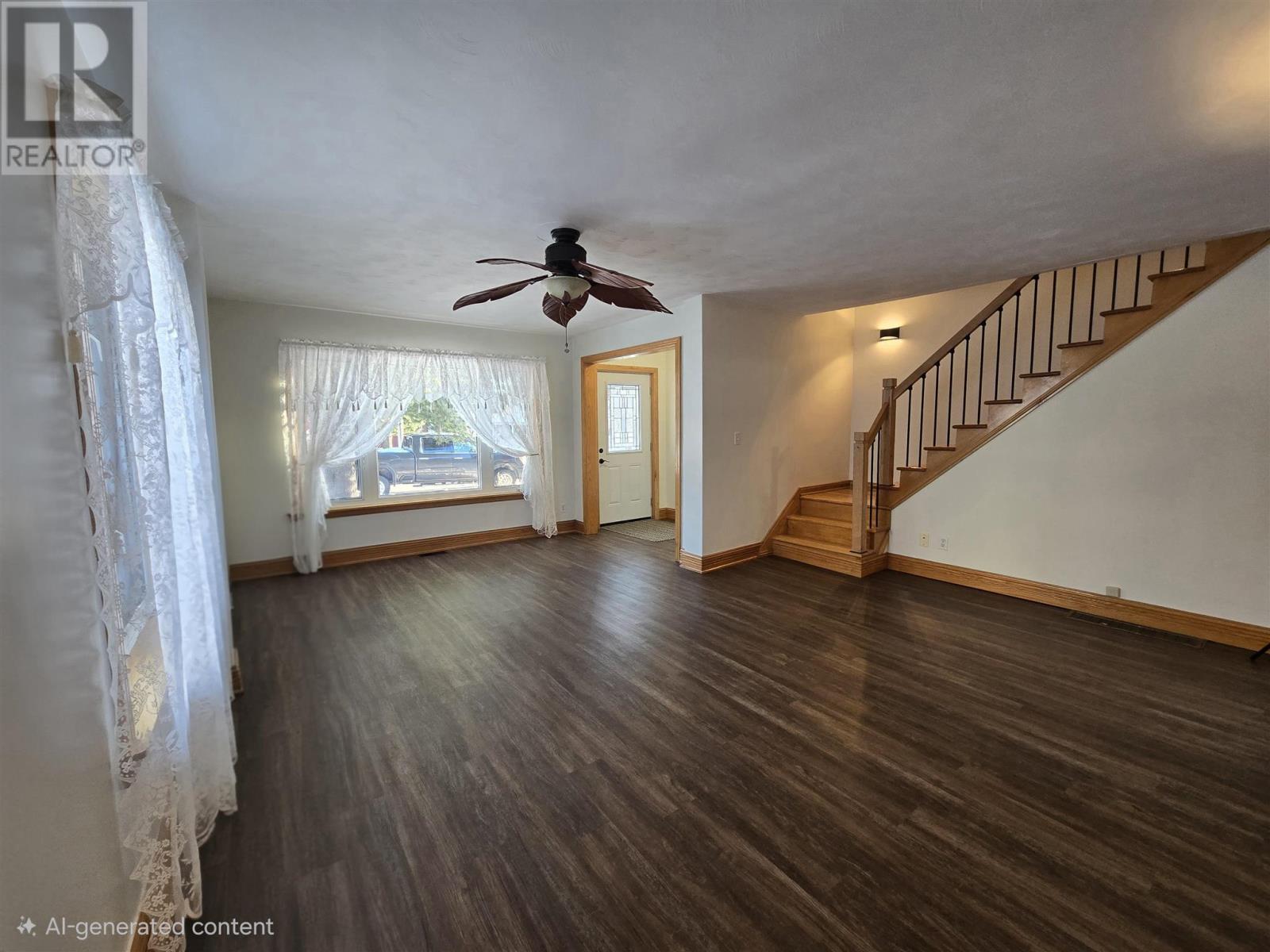 138 Lakeside Ave, Blind River, Ontario  P0R 1B0 - Photo 3 - SM253484