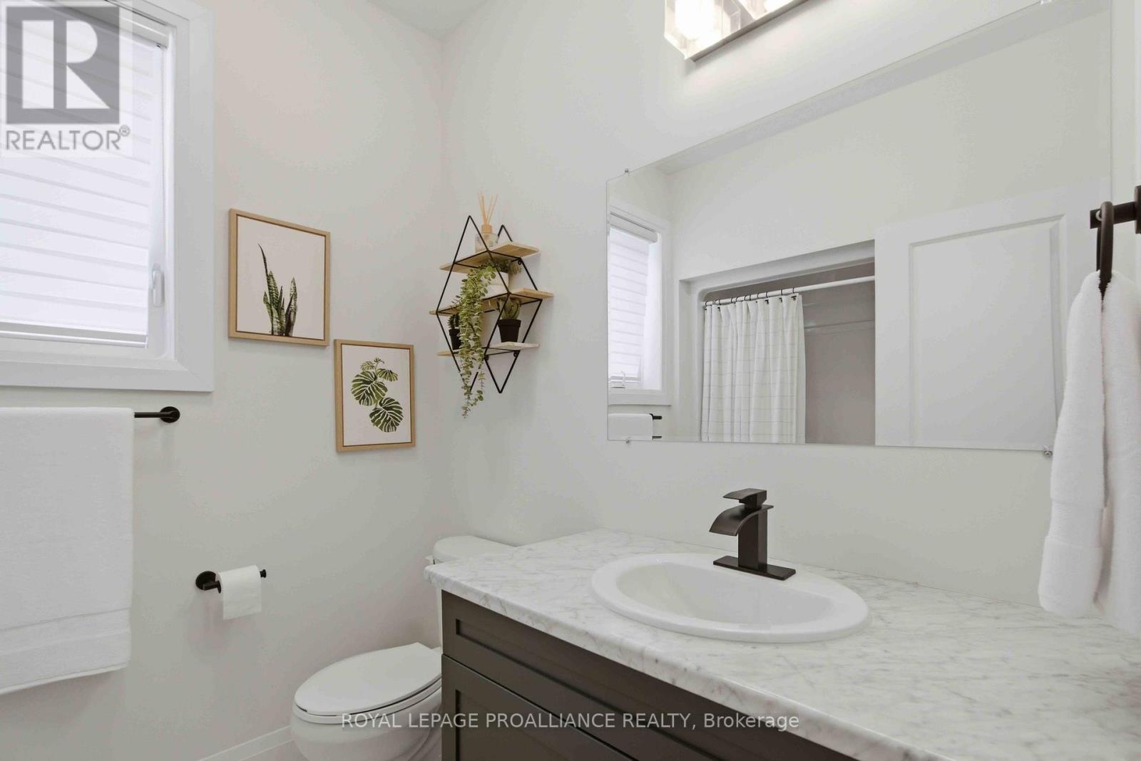 39 Schmidt Way, Quinte West, Ontario  K8V 0L5 - Photo 24 - X12888450