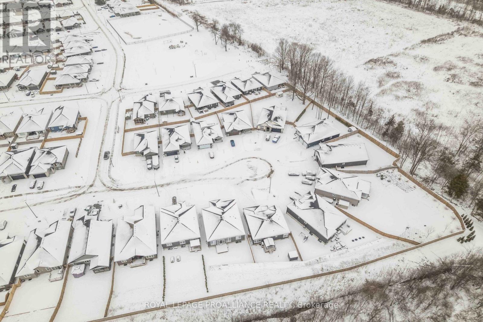 39 Schmidt Way, Quinte West, Ontario  K8V 0L5 - Photo 6 - X12888450