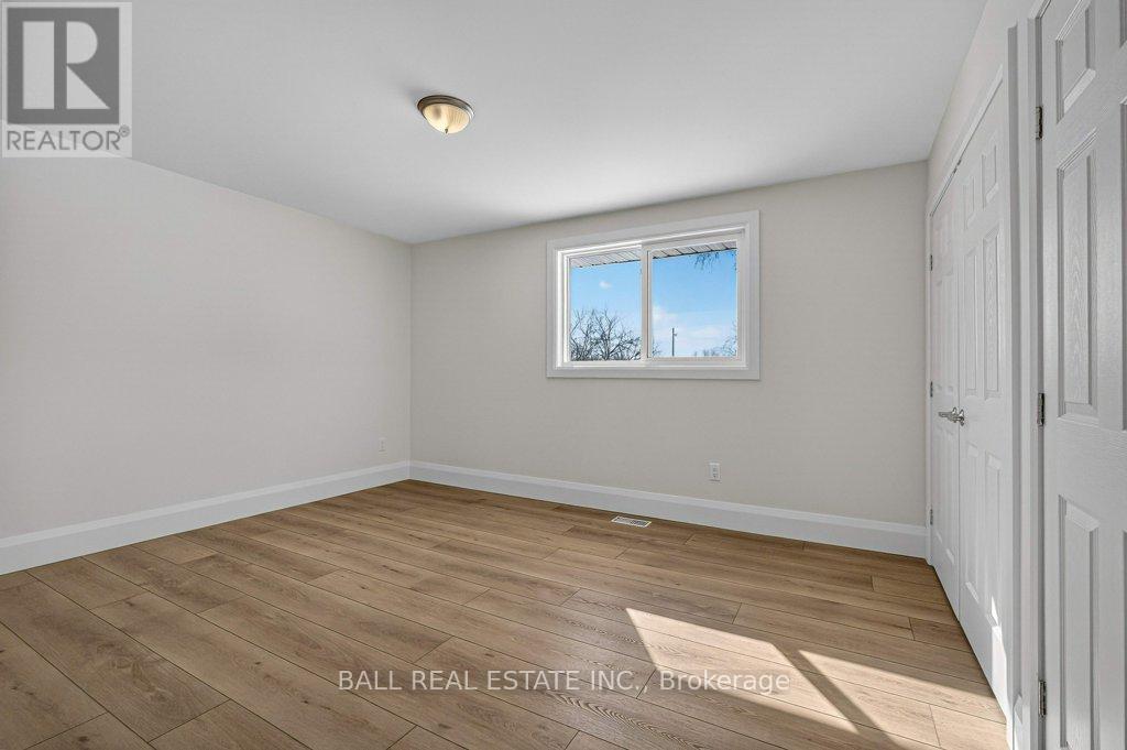 73 Lakeview Crescent, Kawartha Lakes, Ontario  K0M 1A0 - Photo 25 - X12888524