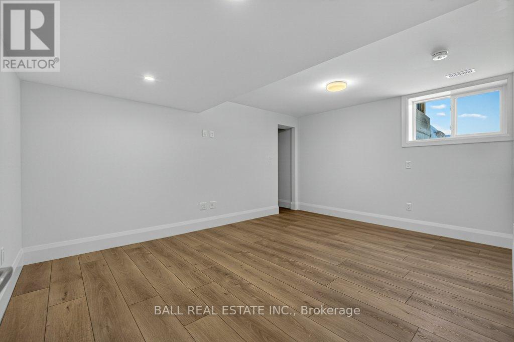 73 Lakeview Crescent, Kawartha Lakes, Ontario  K0M 1A0 - Photo 32 - X12888524